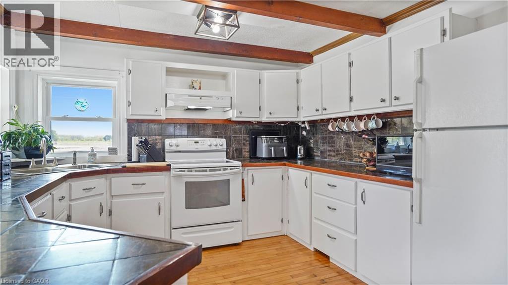 Photo 8 of 1407 Kottmeier Road, Thorold ON