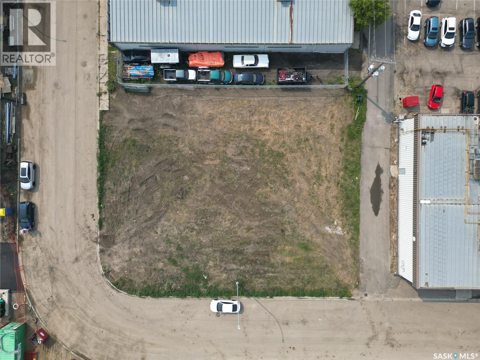 Photo 1 of 1614 Quebec Street, Regina SK