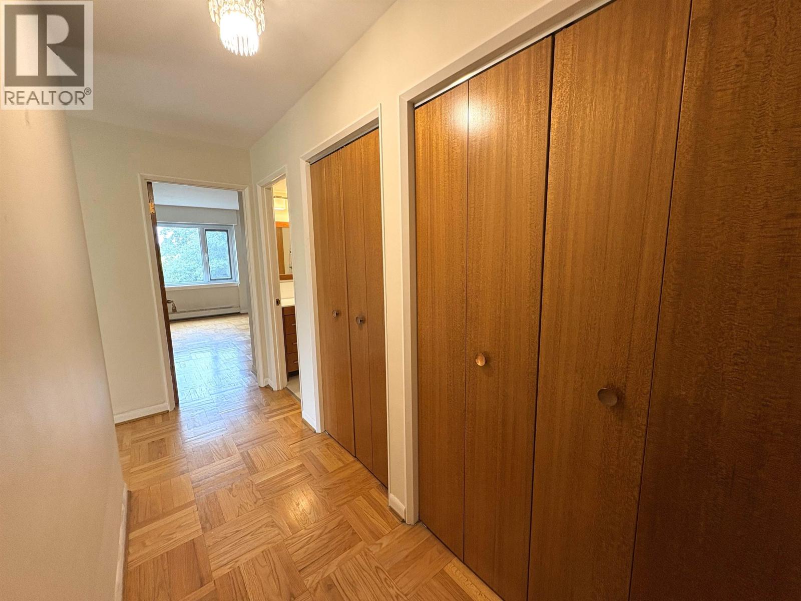 305 6076 TISDALL STREET, Vancouver