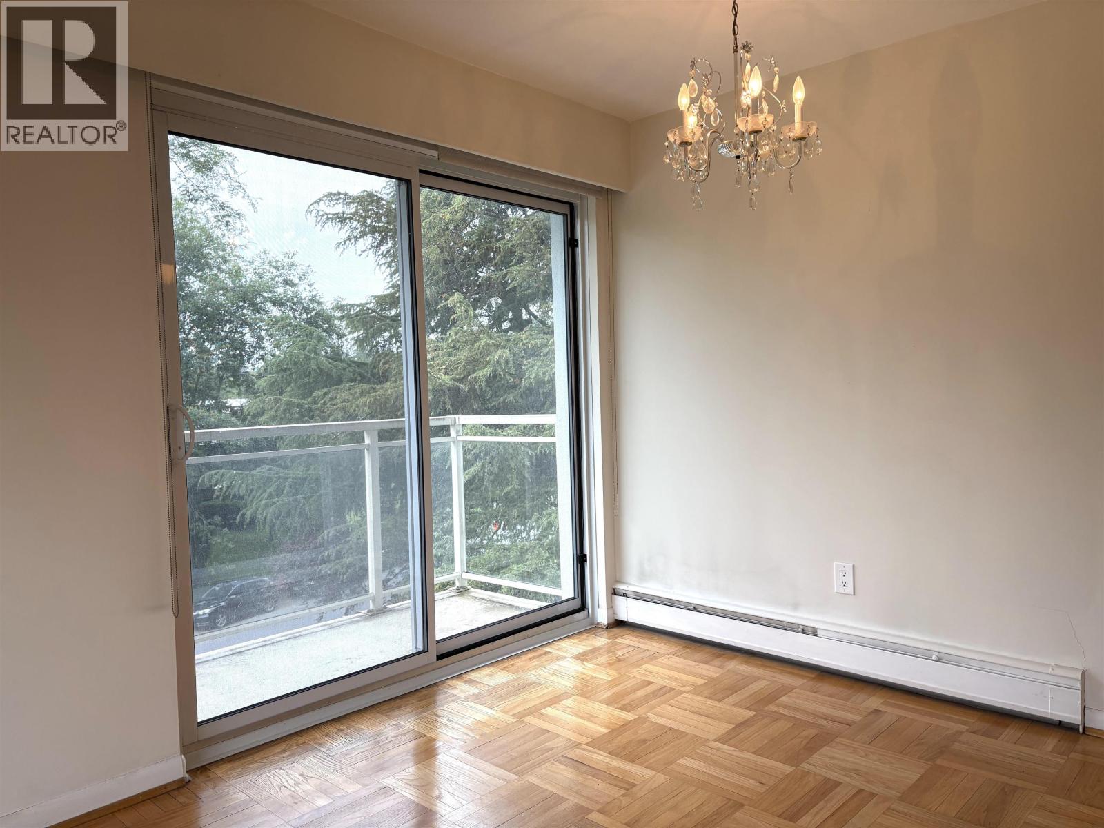 305 6076 TISDALL STREET, Vancouver