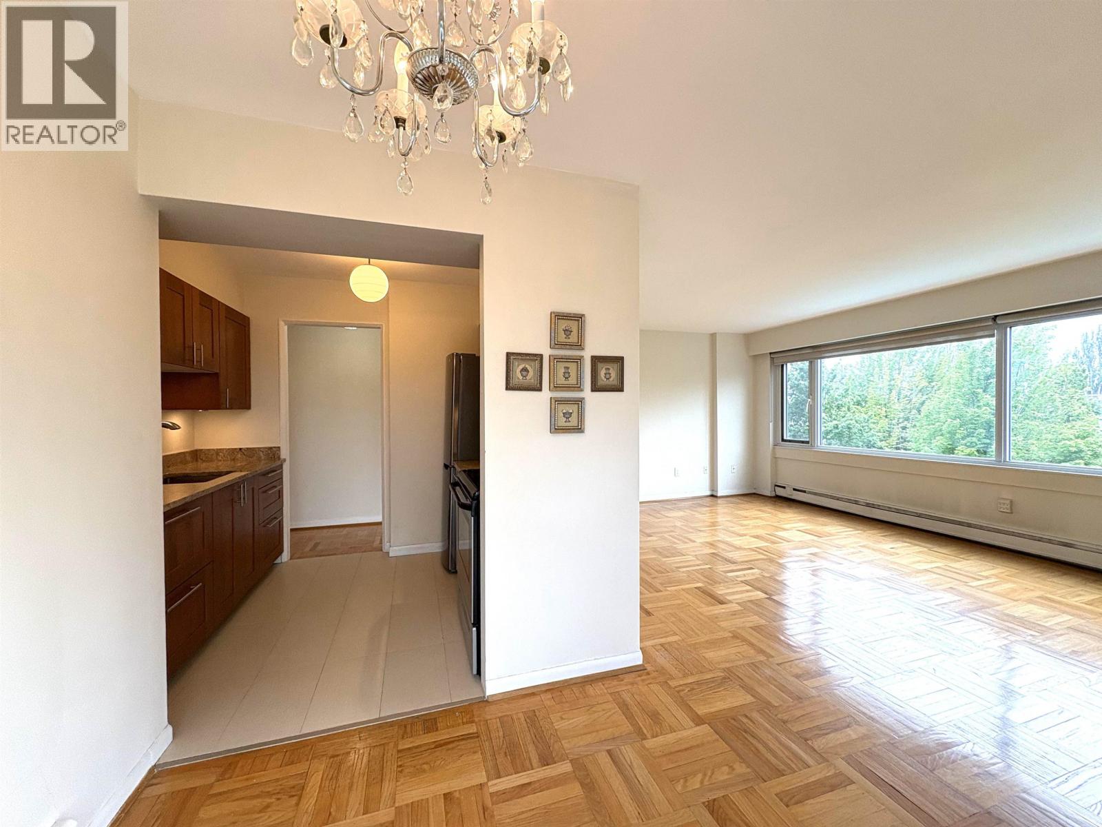 305 6076 TISDALL STREET, Vancouver