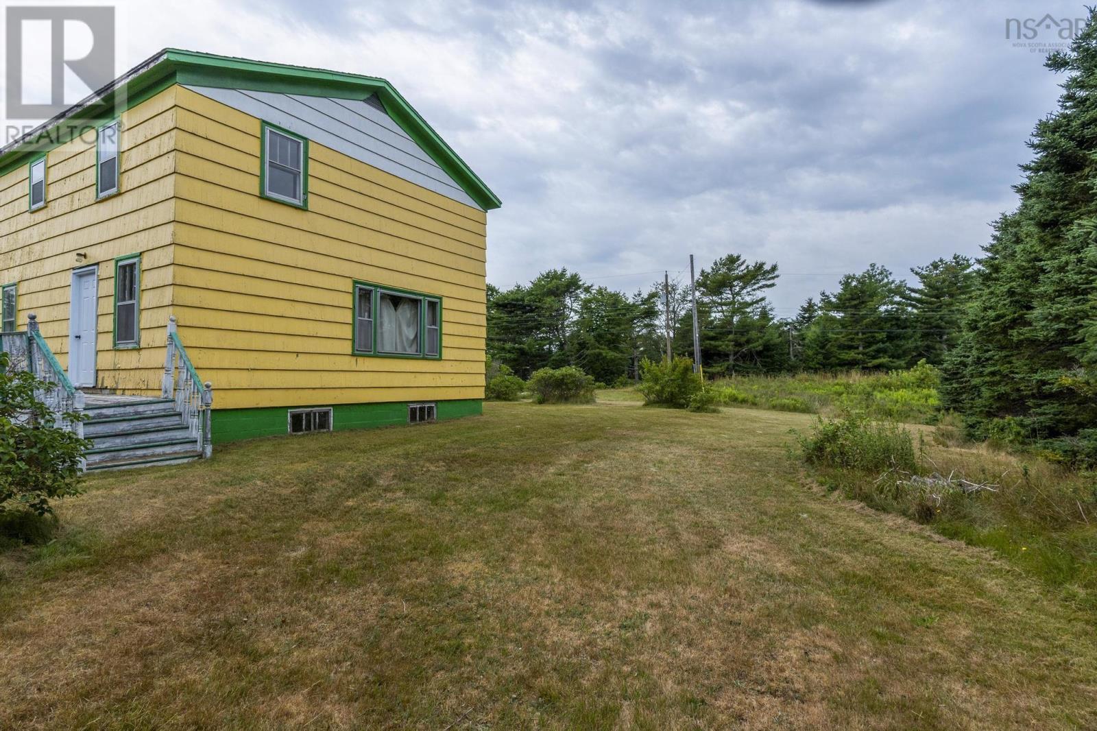 Property 20 of 48 of 42 Moser River North Road