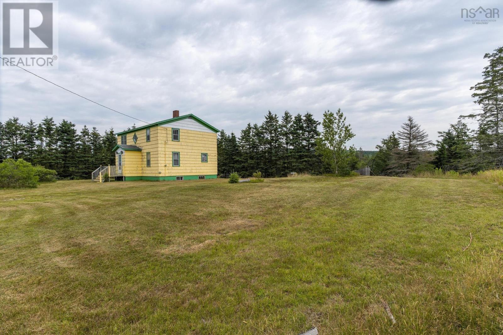 Property 22 of 48 of 42 Moser River North Road