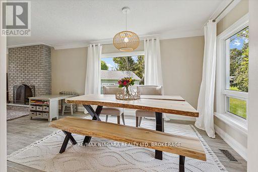 Photo 20 of 18 Rosemount Avenue, Port Colborne ON