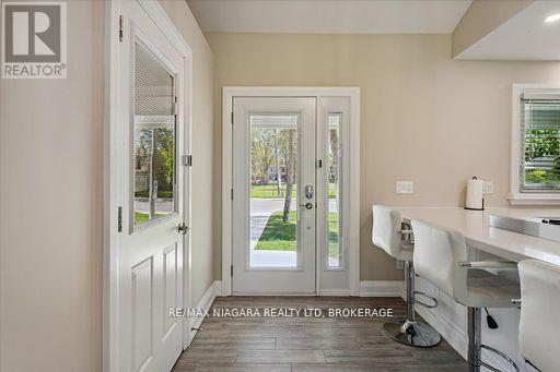 Photo 9 of 18 Rosemount Avenue, Port Colborne ON