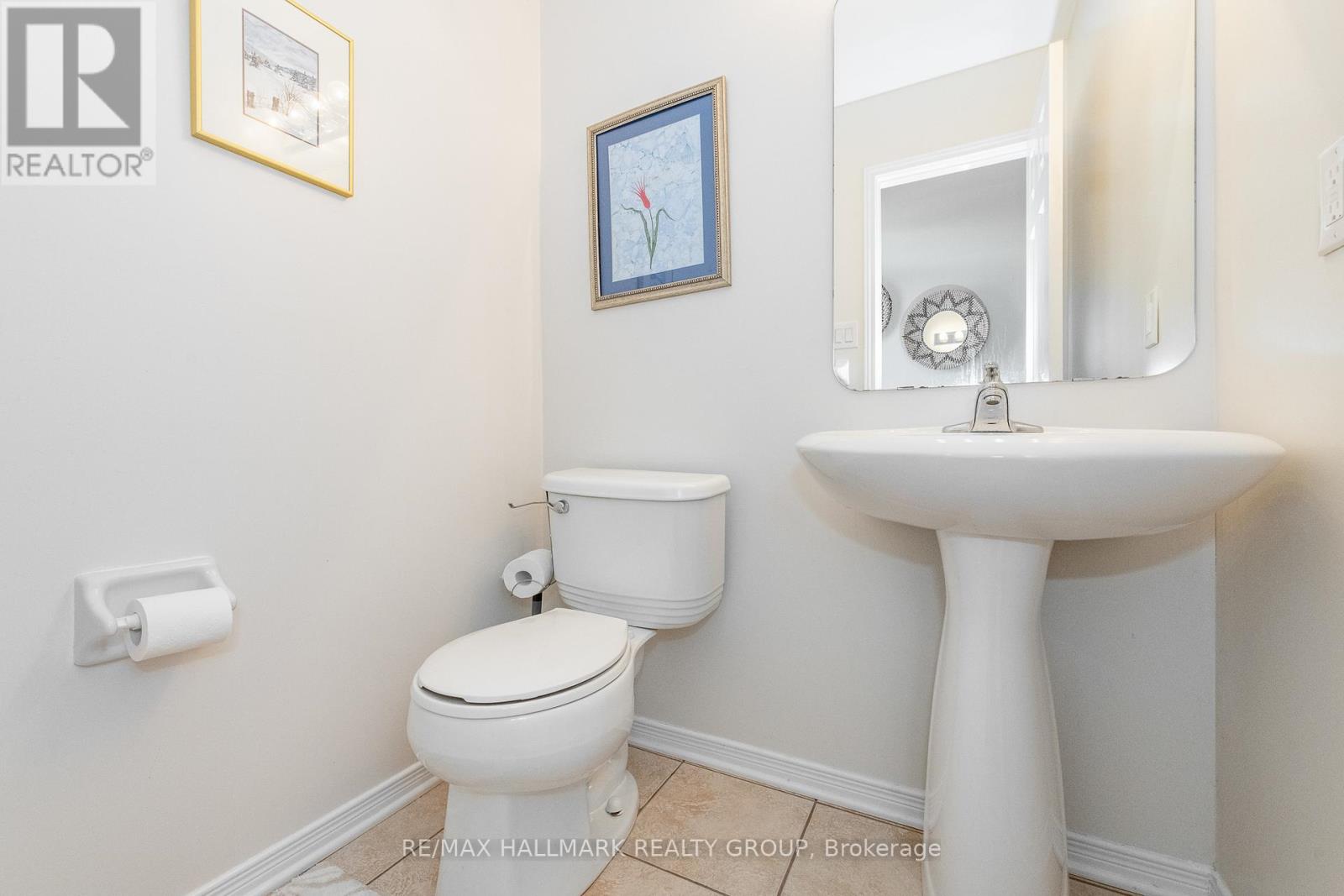 Photo 25 of 261 Parkrose Private, Ottawa ON