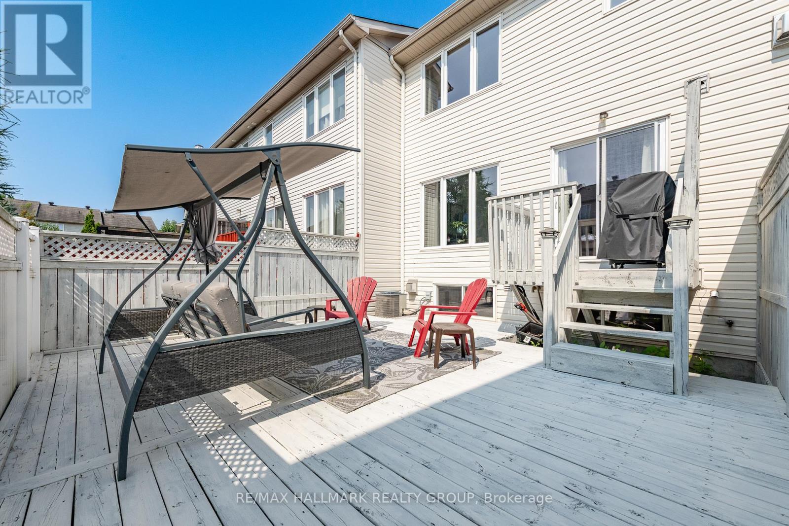 Photo 11 of 261 Parkrose Private, Ottawa ON