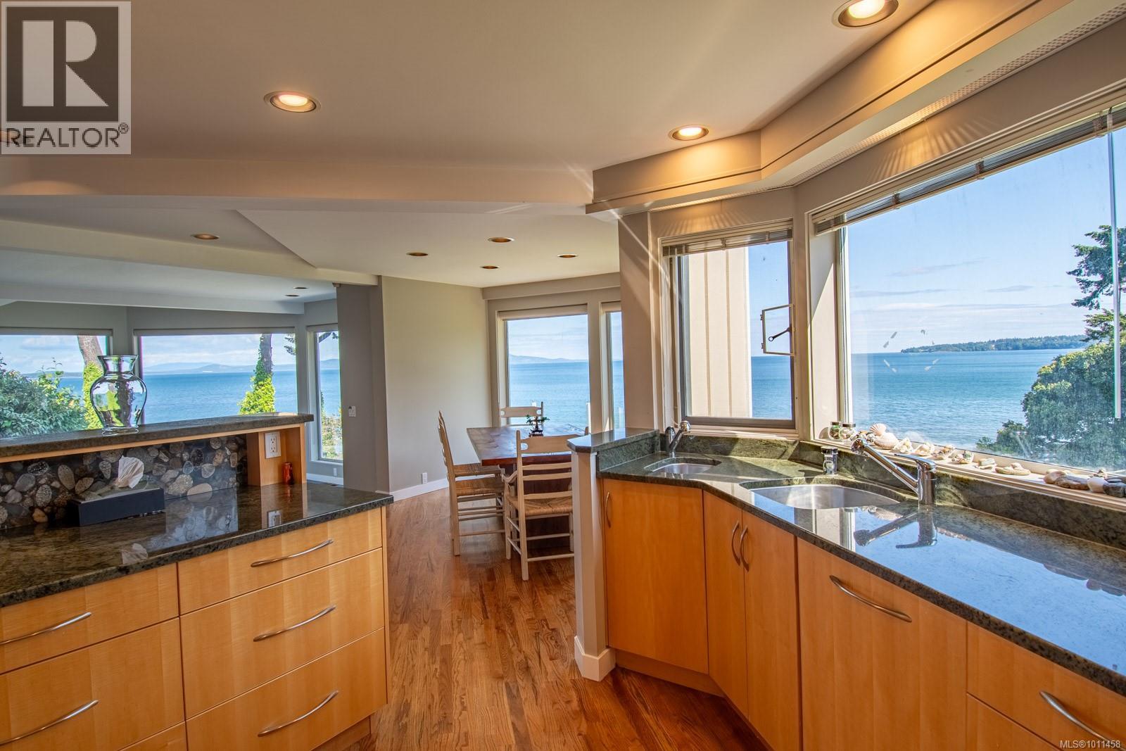 Photo 42 of 5267 Parker Ave, Saanich BC