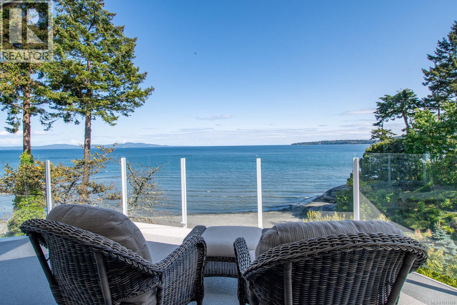 Photo 49 of 5267 Parker Ave, Saanich BC