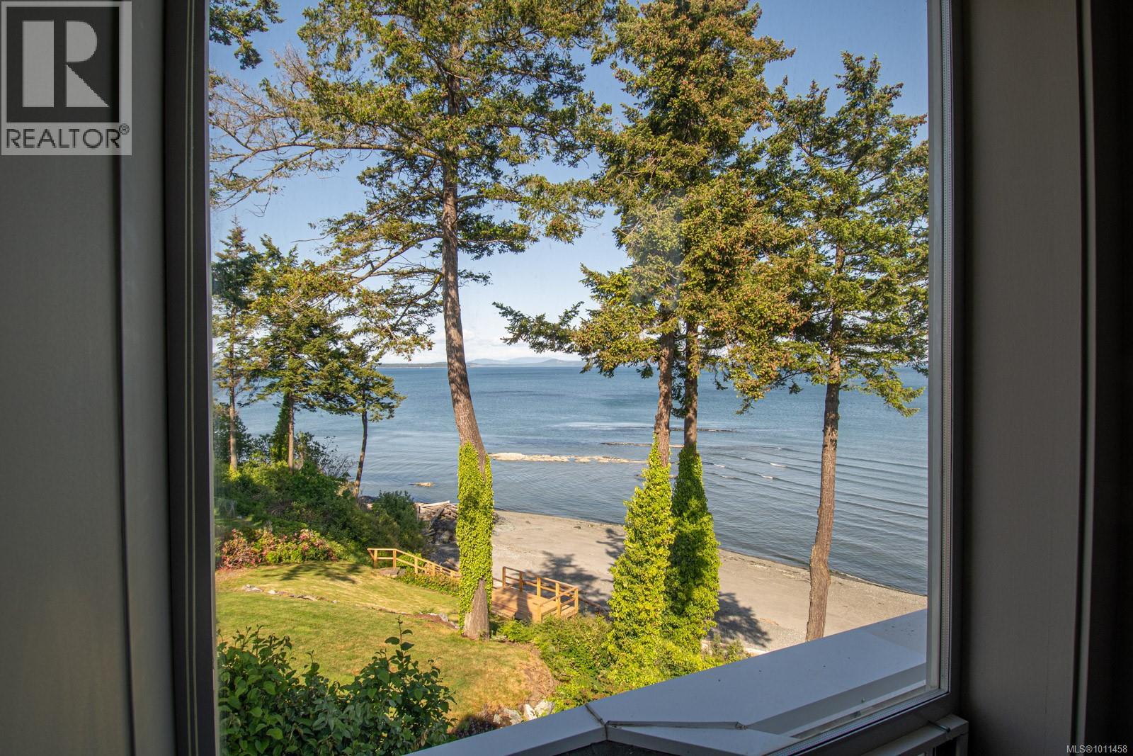 Photo 63 of 5267 Parker Ave, Saanich BC