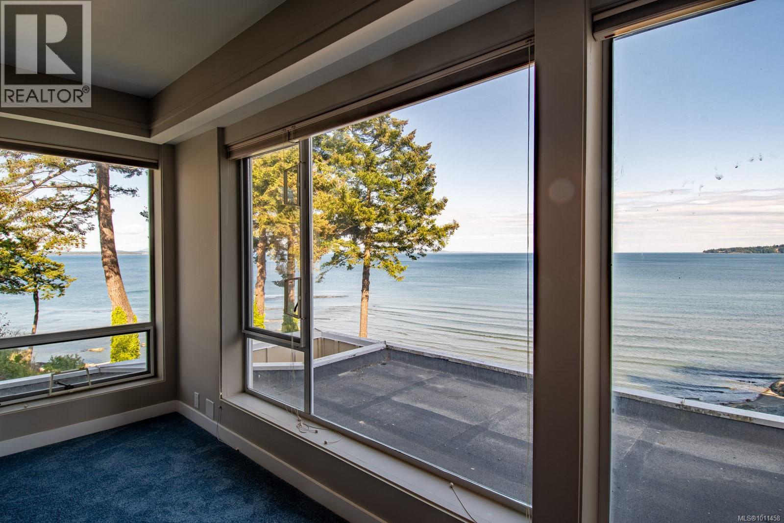 Photo 64 of 5267 Parker Ave, Saanich BC