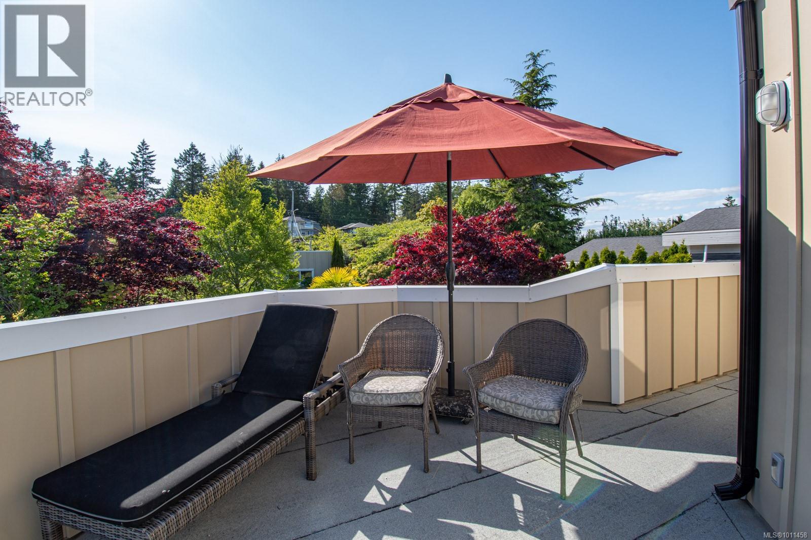 Photo 74 of 5267 Parker Ave, Saanich BC