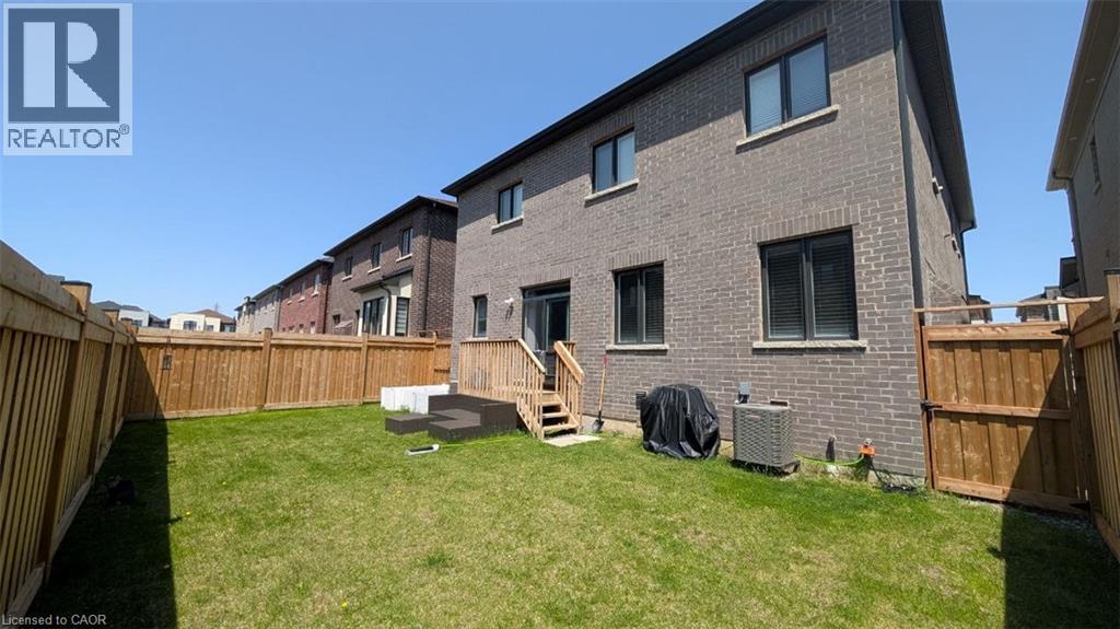 Photo 36 of 20 Zimmerman Gardens, Waterdown ON