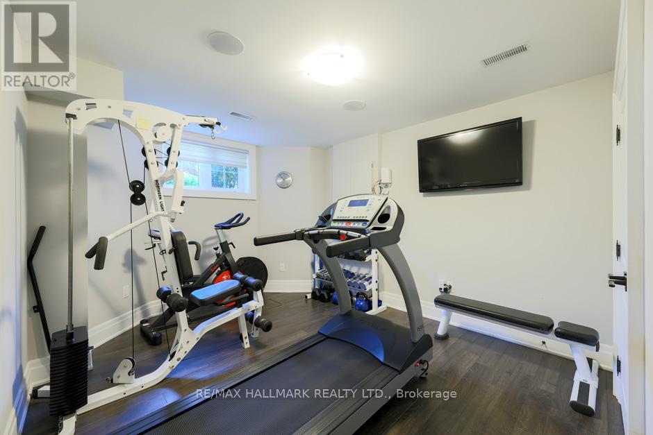 Photo 36 of 44 Scarboro Crescent, Toronto ON