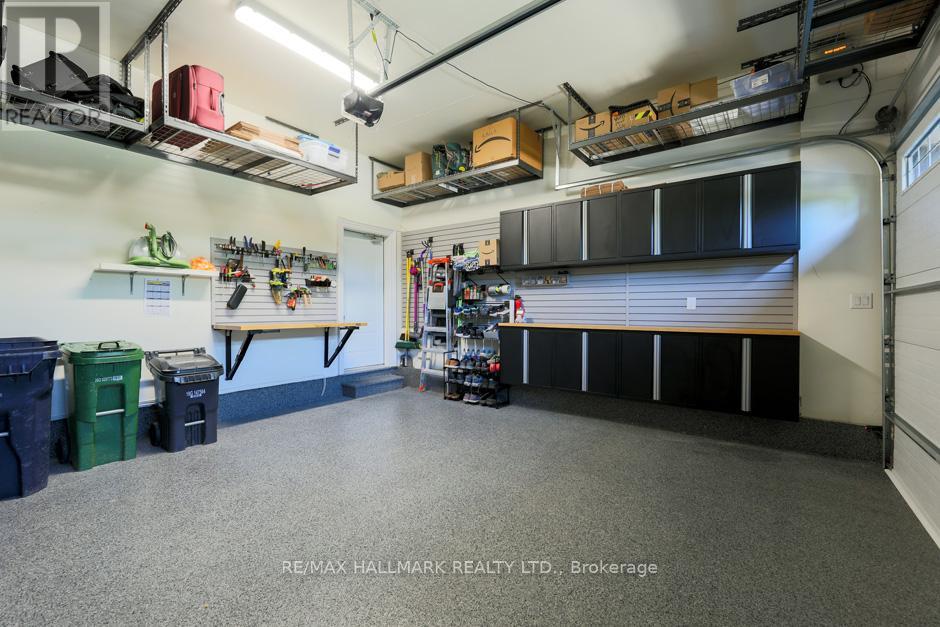 Photo 45 of 44 Scarboro Crescent, Toronto ON