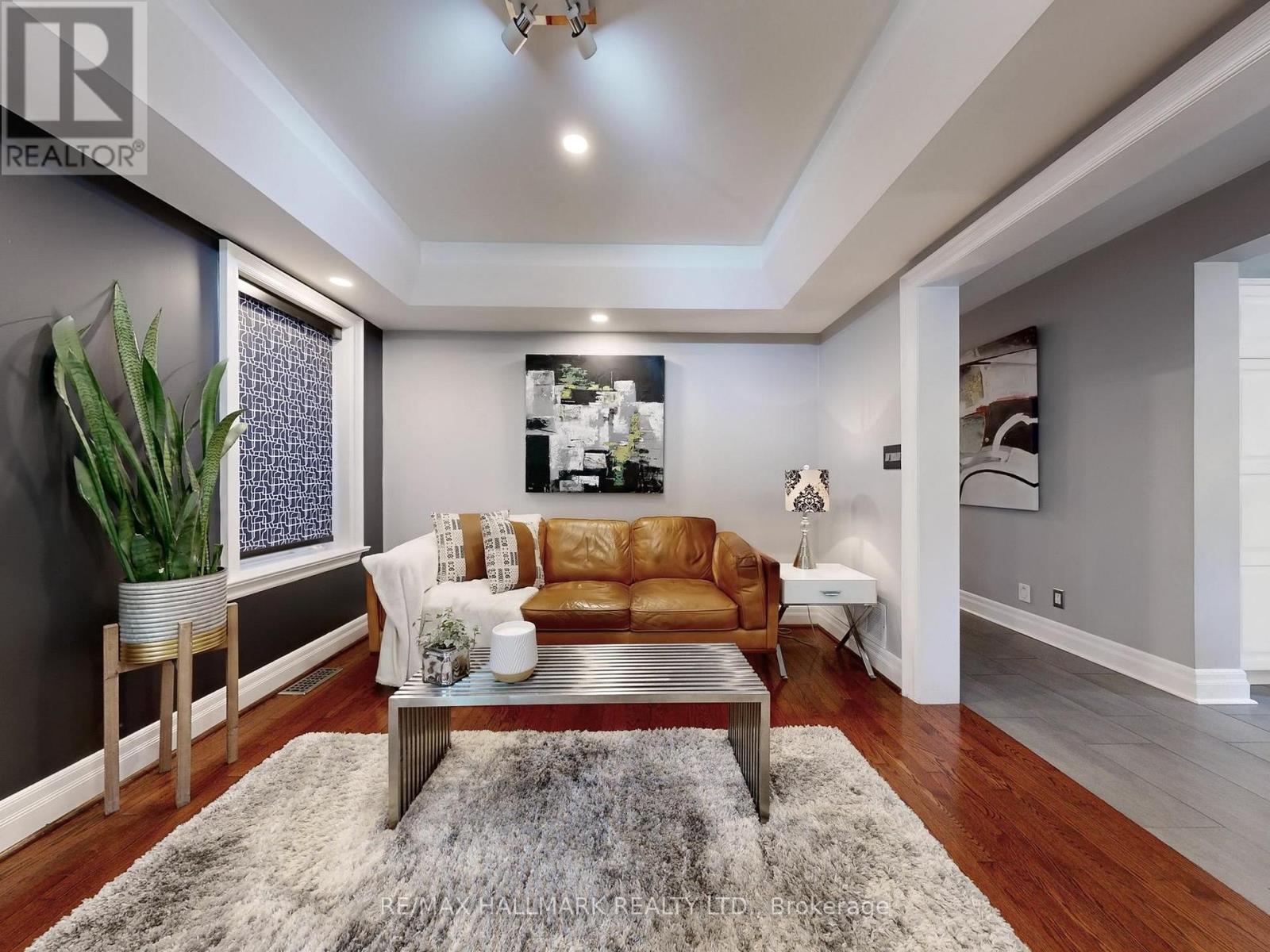 Photo 36 of 30 Larwood Boulevard, Toronto ON