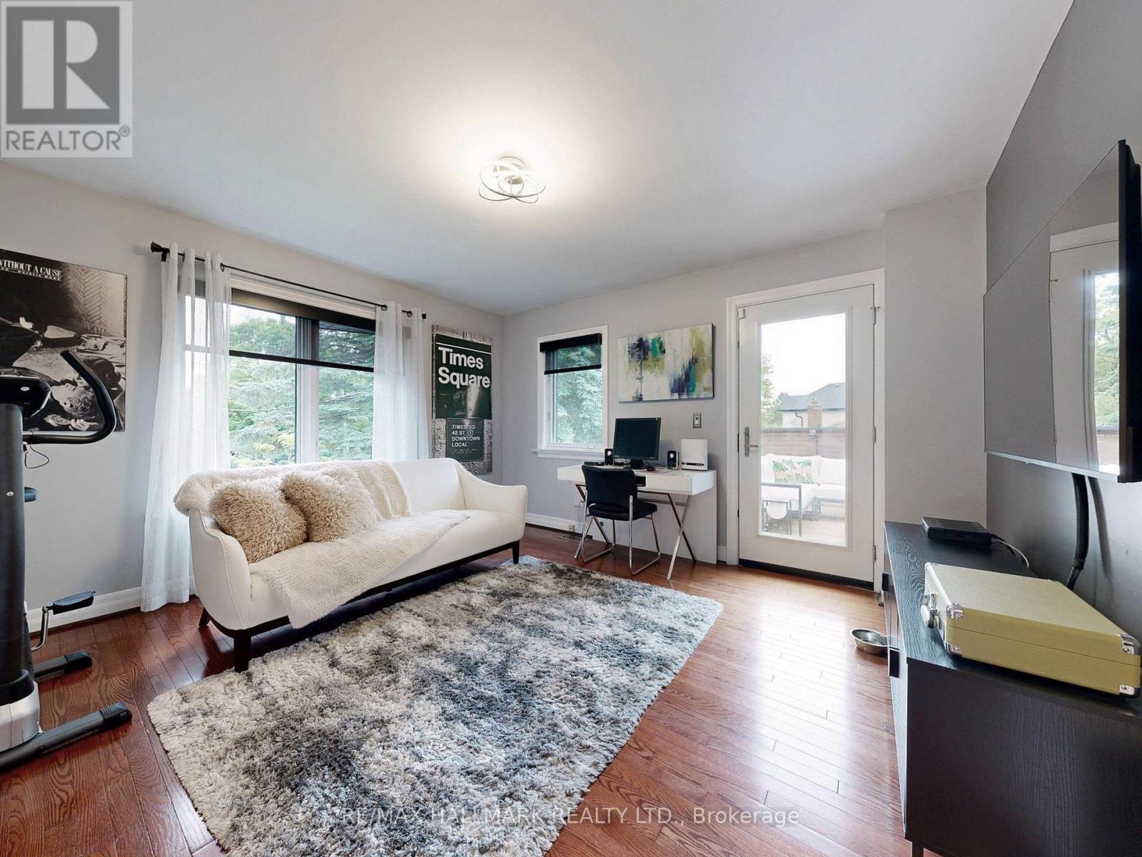Photo 47 of 30 Larwood Boulevard, Toronto ON