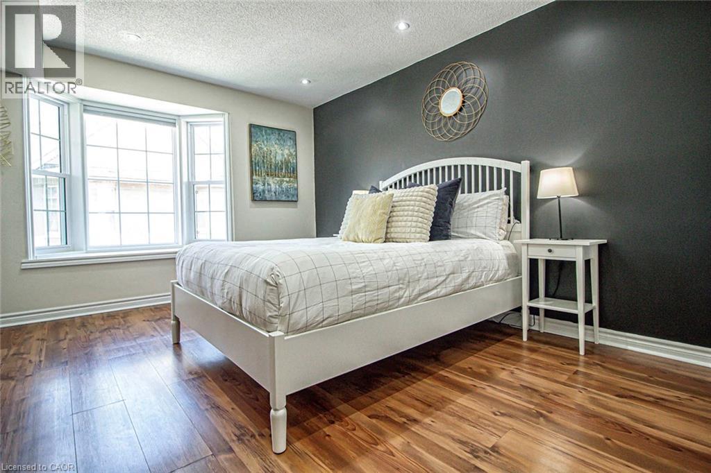 Photo 11 of 1451 Walkers Line Unit 415, Burlington ON