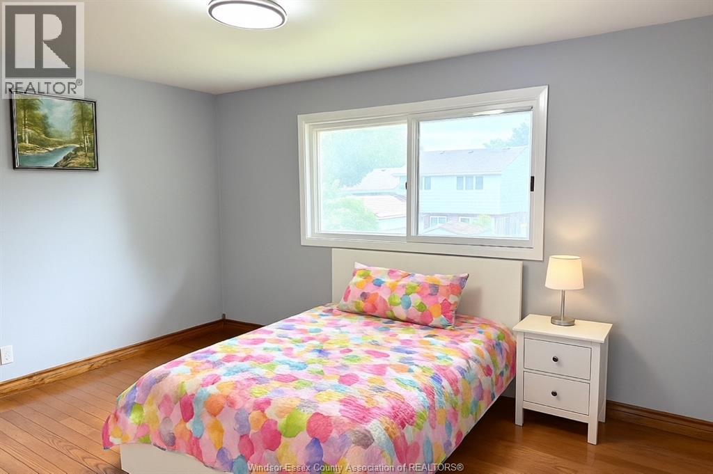 Photo 21 of 2951 St Clair Avenue, Windsor ON