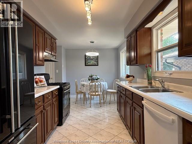 Photo 17 of 2951 St Clair Avenue, Windsor ON