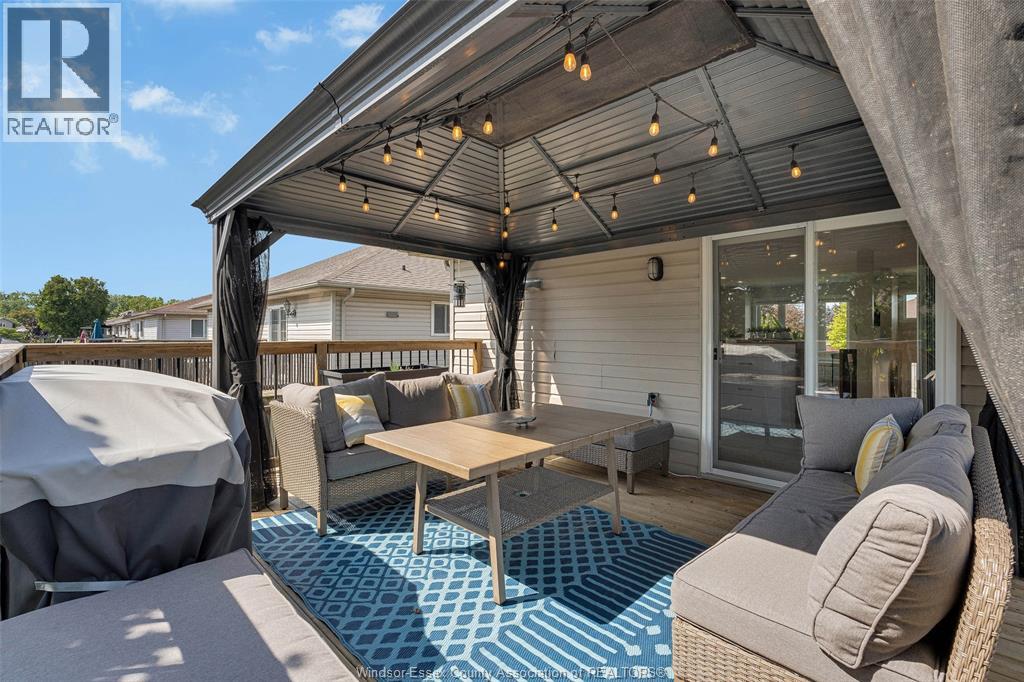 Photo 16 of 300 Jolly Avenue, Lasalle ON