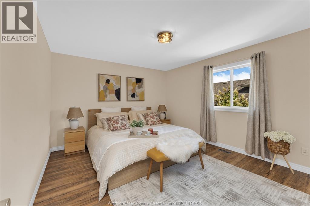 Photo 18 of 300 Jolly Avenue, Lasalle ON