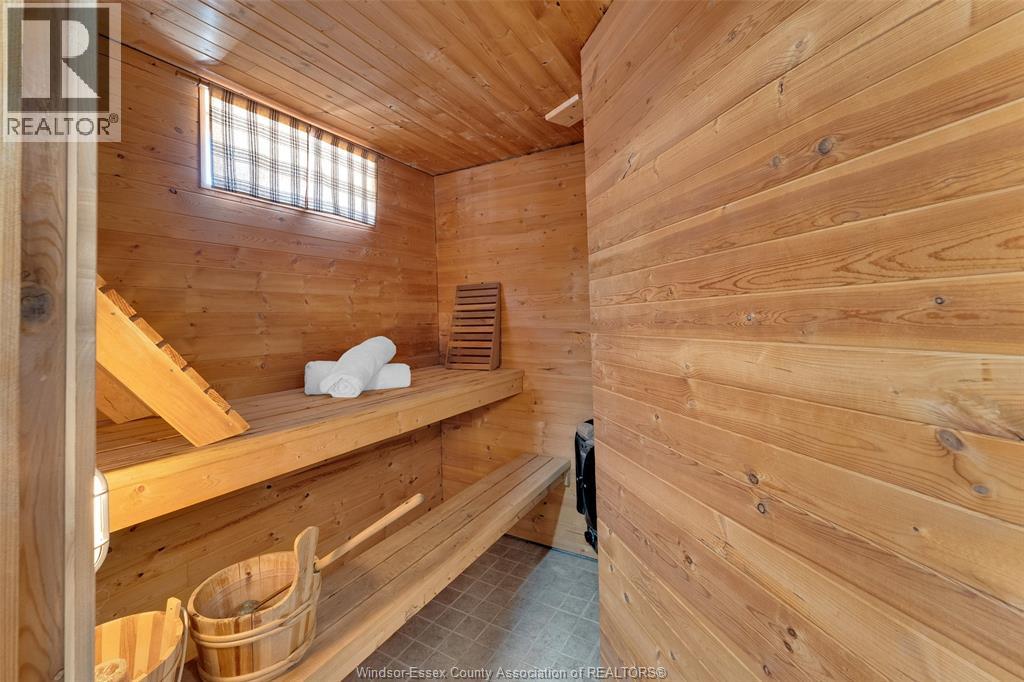 Photo 26 of 300 Jolly Avenue, Lasalle ON