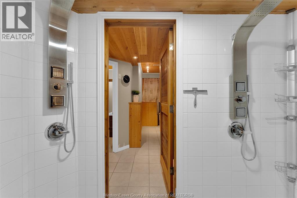 Photo 27 of 300 Jolly Avenue, Lasalle ON