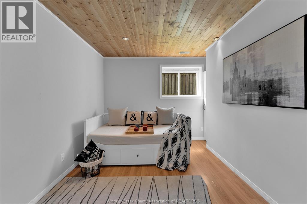 Photo 30 of 300 Jolly Avenue, Lasalle ON