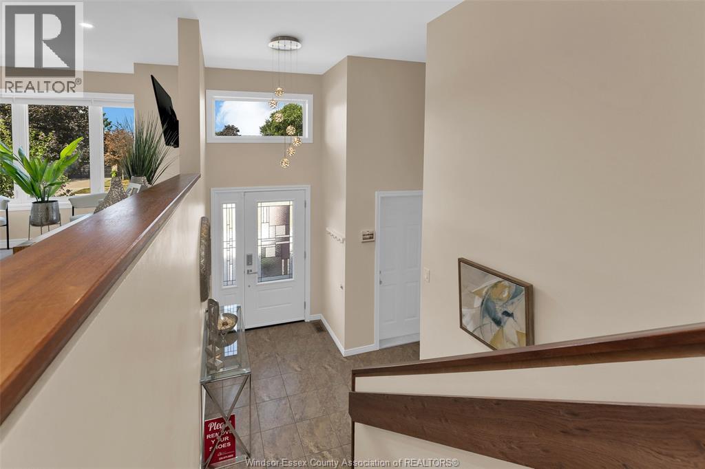 Photo 6 of 300 Jolly Avenue, Lasalle ON