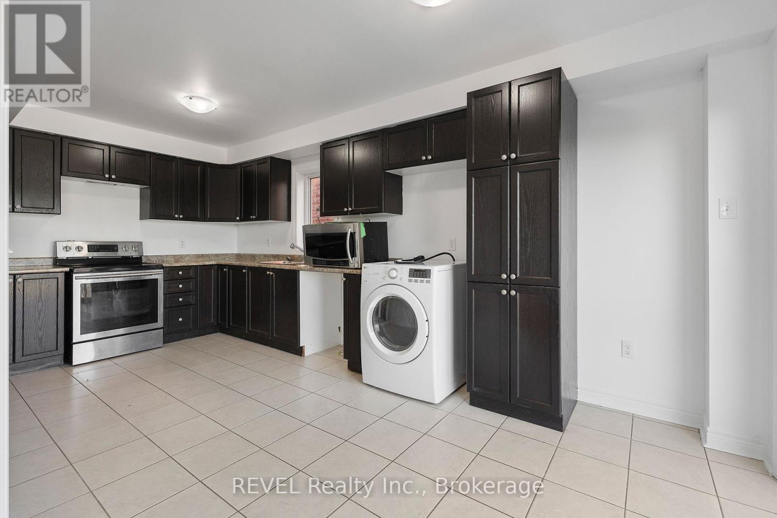 Photo 29 of 4 Keith Crescent, Niagaraonthelake ON