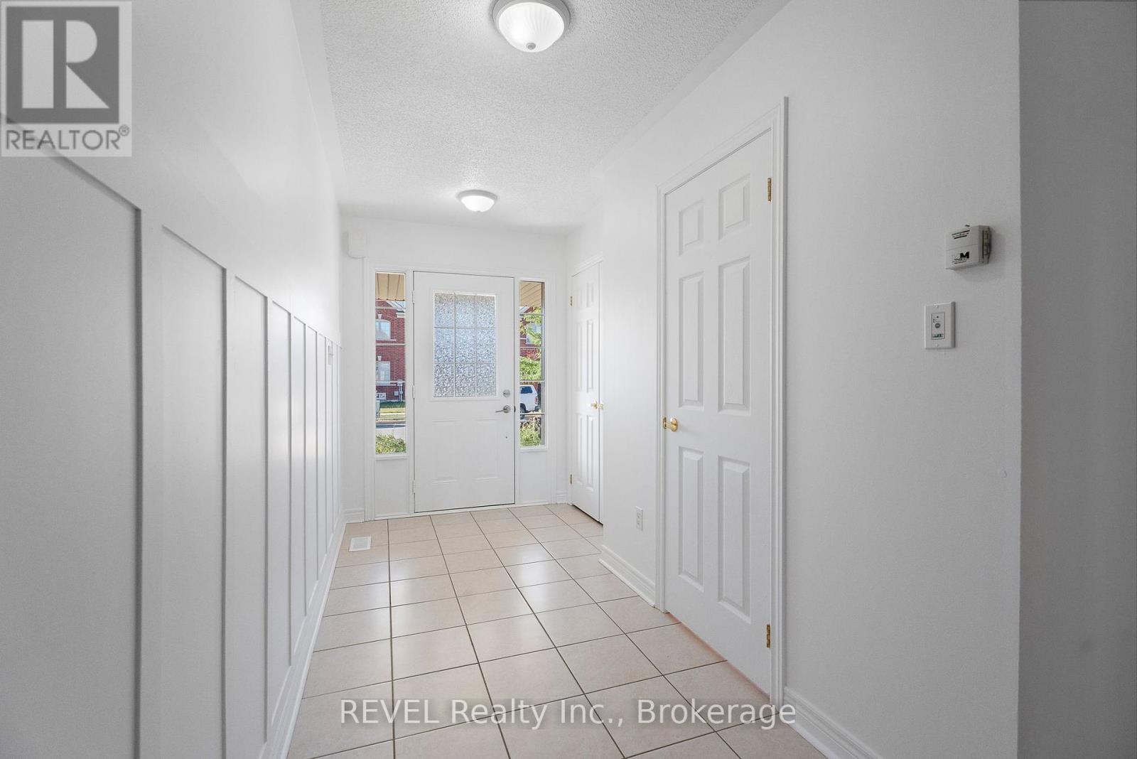 Photo 26 of 4 Keith Crescent, Niagaraonthelake ON