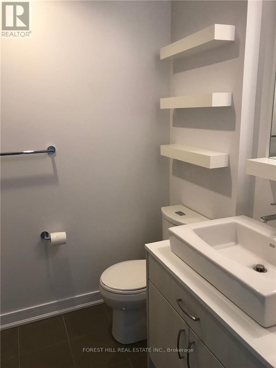Photo 9 of 703 Ne 9205 Yonge Street, Richmond Hill ON