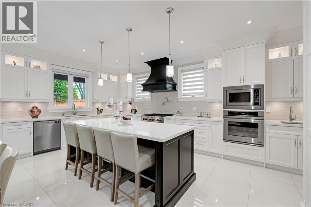 Photo 10 of 3471 Yale Road, Mississauga ON