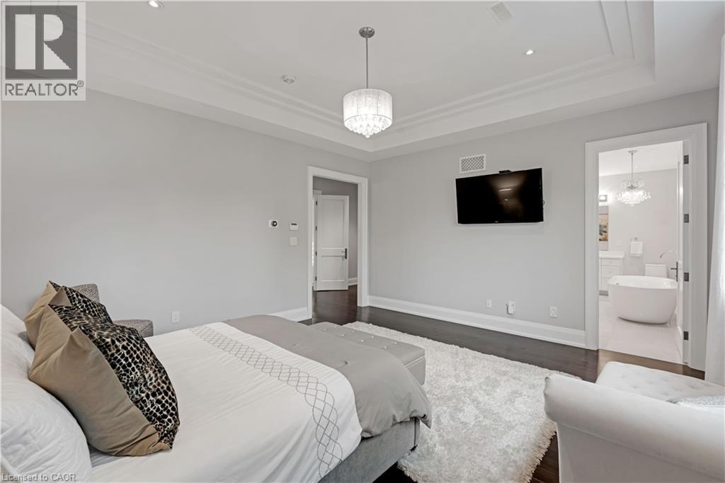 Photo 22 of 3471 Yale Road, Mississauga ON