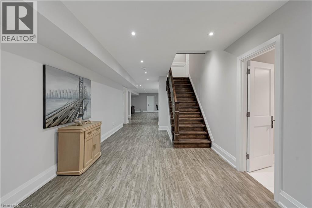 Photo 30 of 3471 Yale Road, Mississauga ON