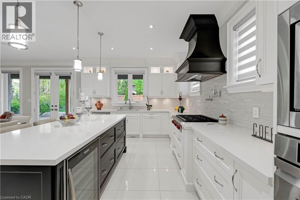 Photo 11 of 3471 Yale Road, Mississauga ON