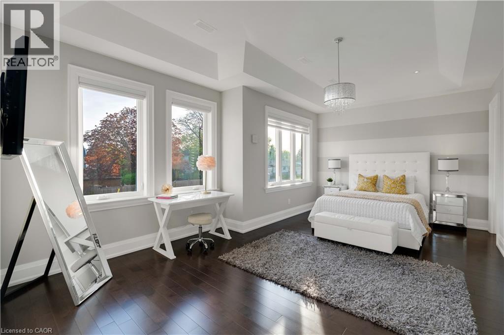 Photo 27 of 3471 Yale Road, Mississauga ON
