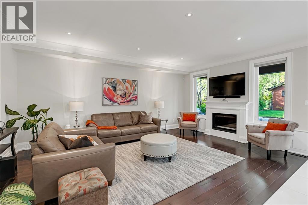 Photo 6 of 3471 Yale Road, Mississauga ON