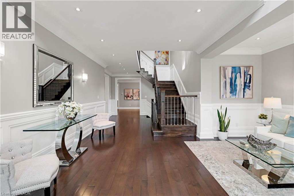 Photo 4 of 3471 Yale Road, Mississauga ON