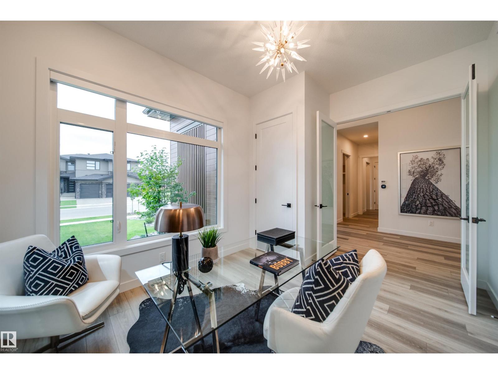 Photo 22 of 4832 Knight Cr Sw, Edmonton AB