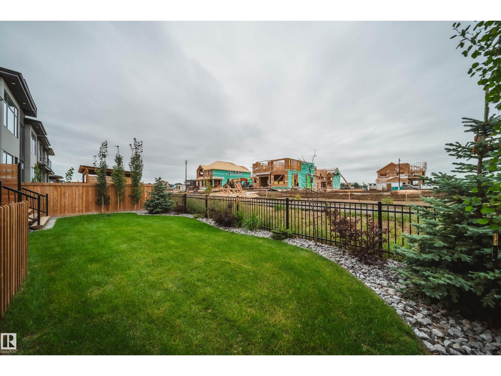 Photo 51 of 4832 Knight Cr Sw, Edmonton AB
