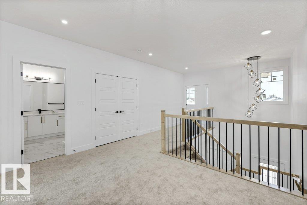 Photo 12 of 63 Silverstone Dr, Stony Plain AB