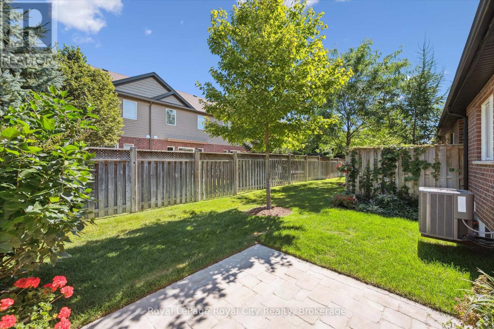 Photo 36 of 52 Aberdeen Street, Centre Wellington ON