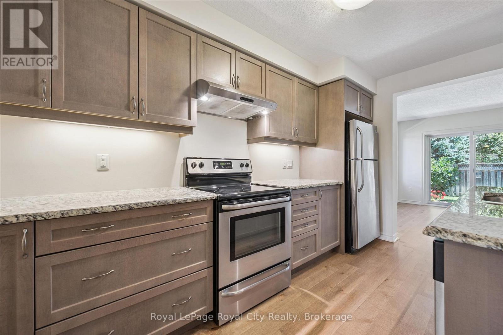 Photo 6 of 52 Aberdeen Street, Centre Wellington ON