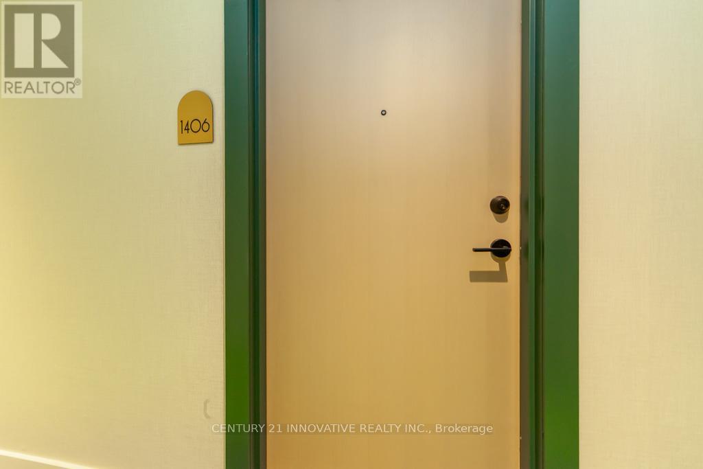 Photo 3 of 1406 181 Sterling Road, Toronto ON