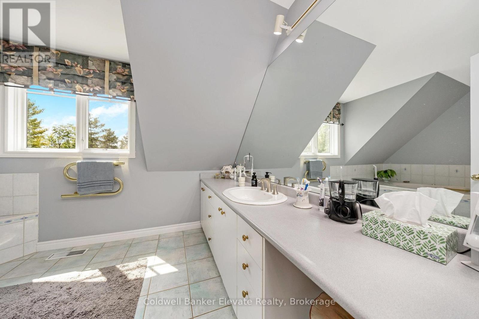Photo 34 of 14294 Winston Churchill Boulevard, Caledon ON