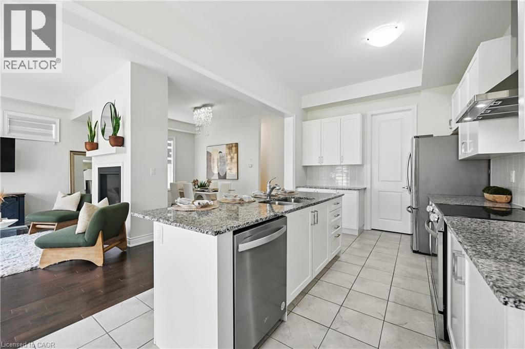 Photo 10 of 58 William Crawley Way, Oakville ON