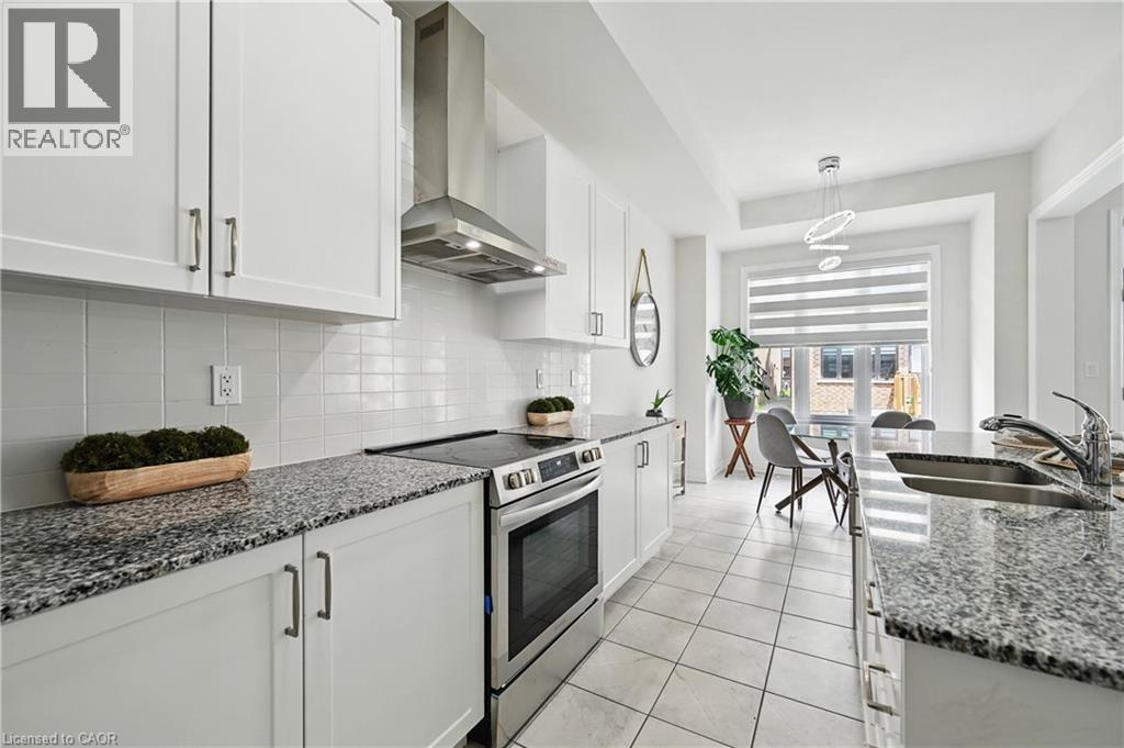 Photo 12 of 58 William Crawley Way, Oakville ON