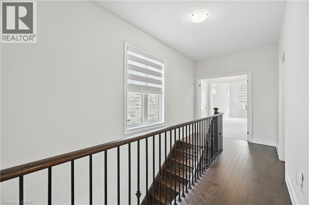 Photo 29 of 58 William Crawley Way, Oakville ON